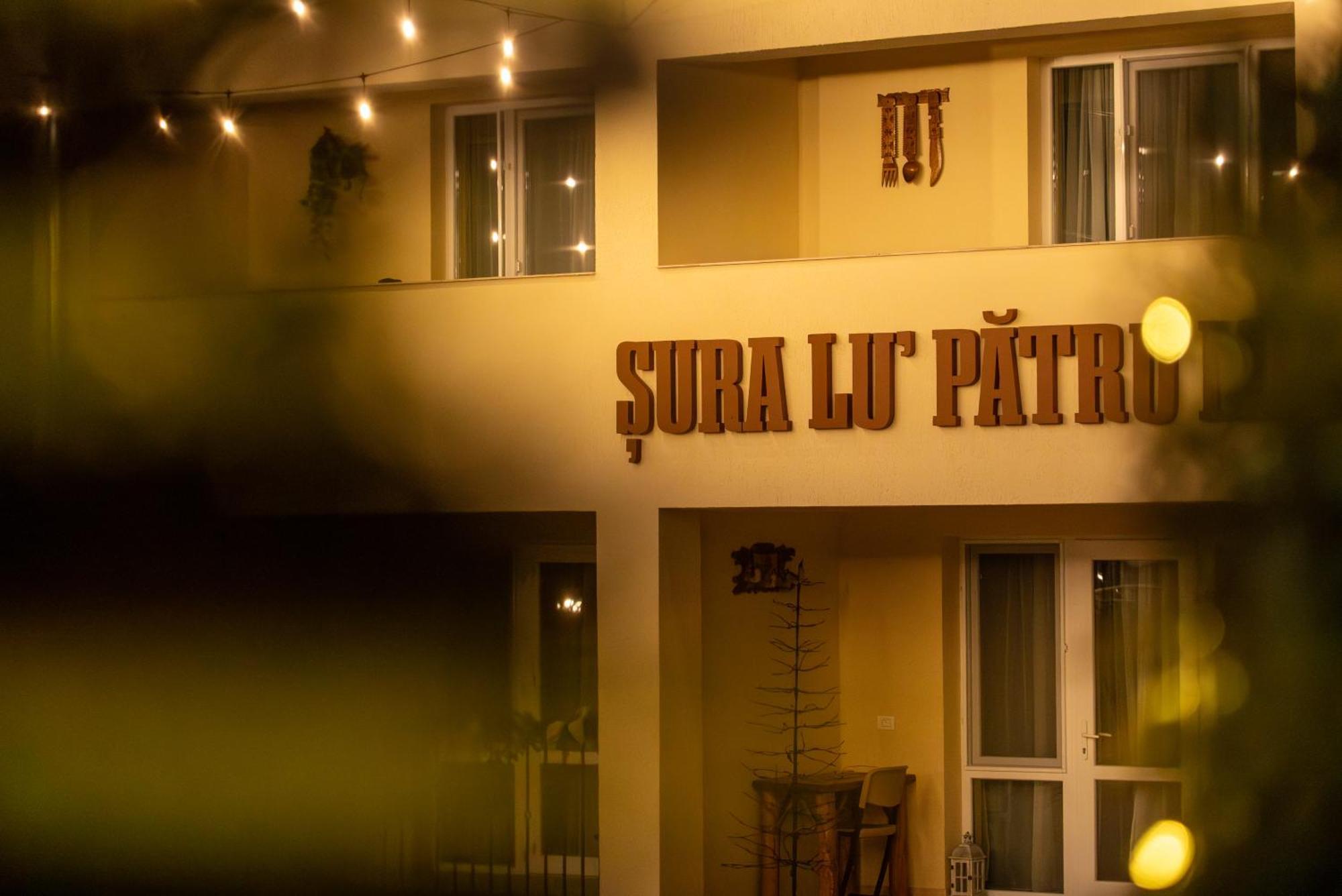 Apartmán Sura Lu' Patru Vulcan  Exteriér fotografie