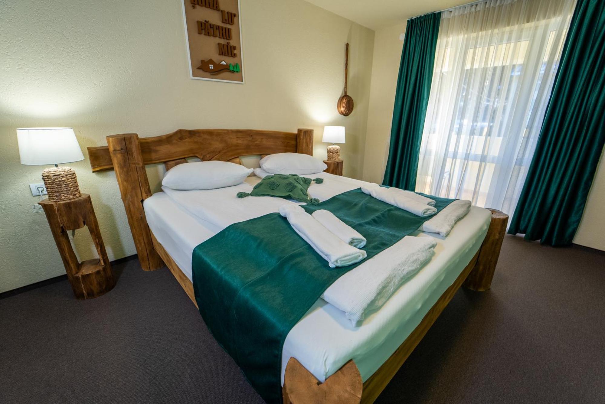 Apartmán Sura Lu' Patru Vulcan  Exteriér fotografie