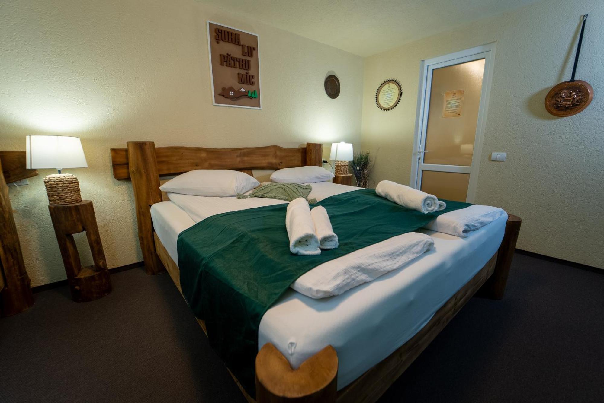 Apartmán Sura Lu' Patru Vulcan  Exteriér fotografie