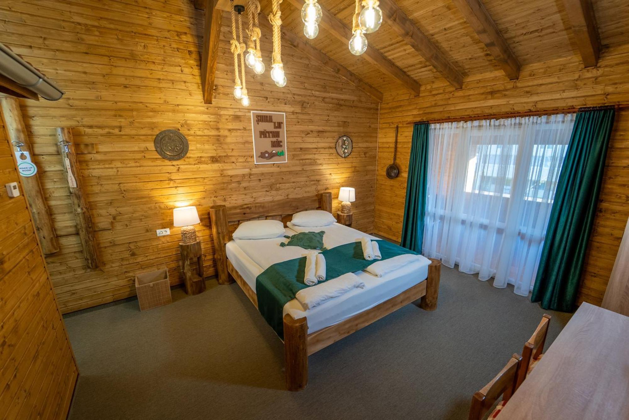 Apartmán Sura Lu' Patru Vulcan  Exteriér fotografie